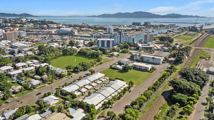 9/40 Perkins Street, South Townsville QLD 4810