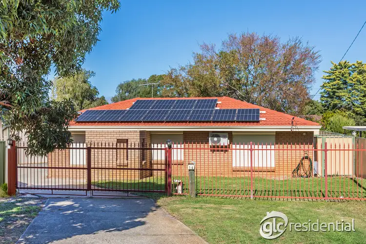 16 Dulverson Place, South Lake WA 6164