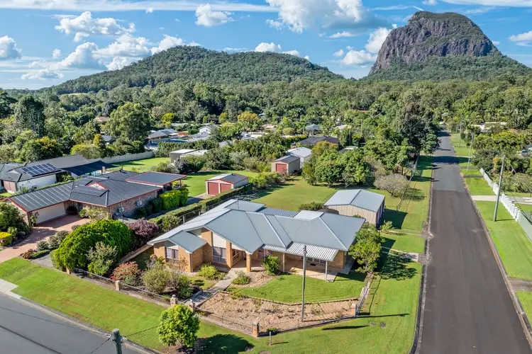 32 Ridgemount Place