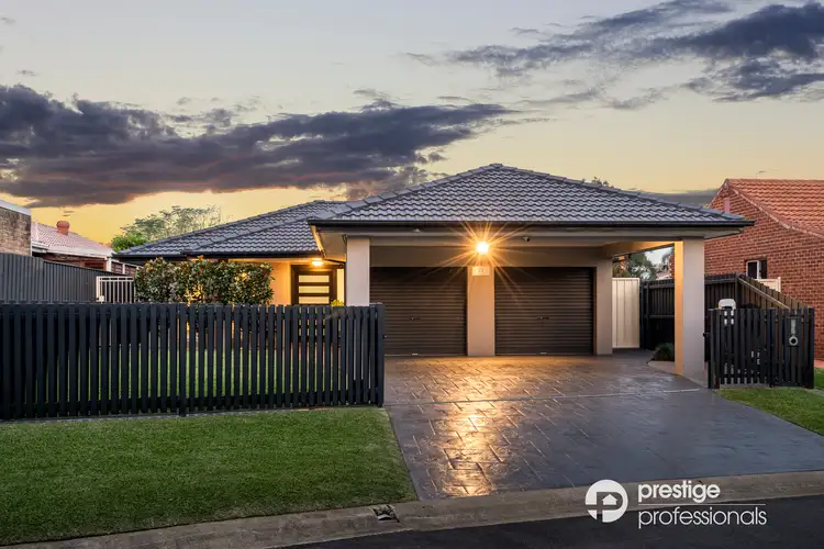 23 Implexa Court, Wattle Grove NSW 2173