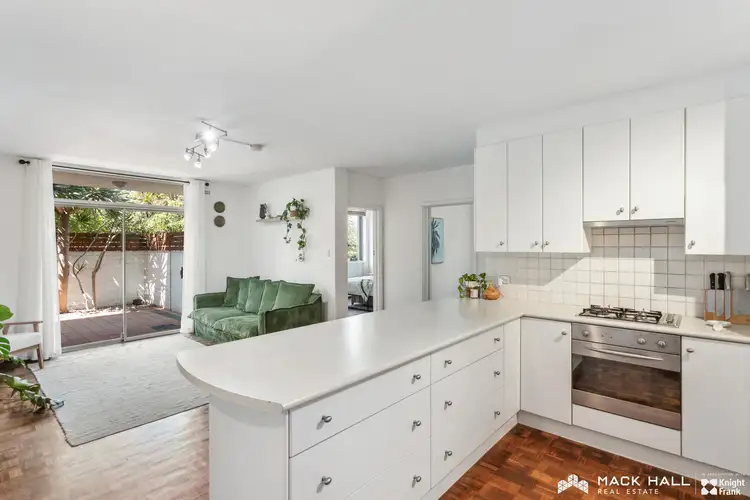 2/367 Stirling Highway, Claremont WA 6010