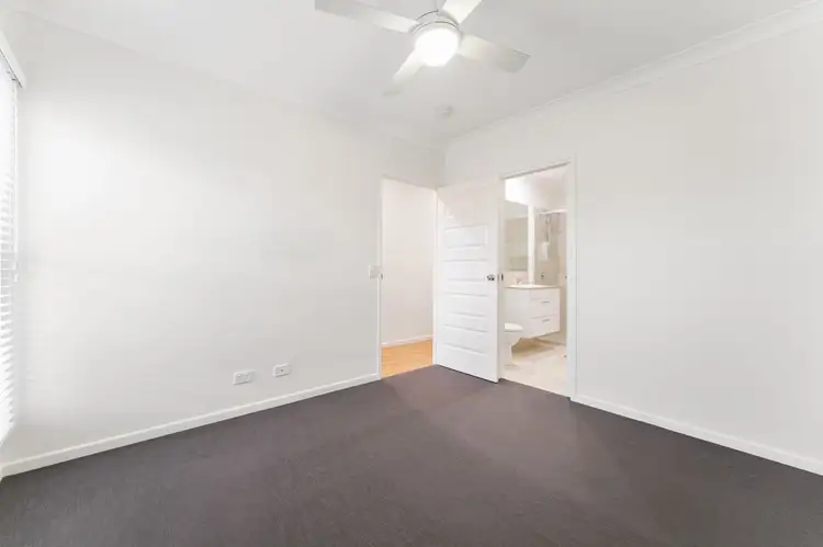 Fifth view of Homely house listing, 33 Derwent Close, Holmview QLD 4207