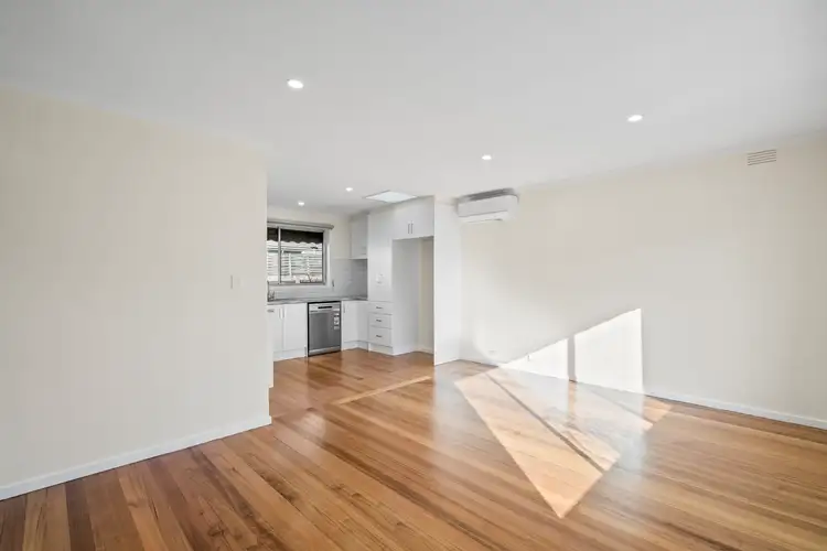 Fourth view of Homely house listing, 10/14-16 Warrigal Road, Parkdale VIC 3195