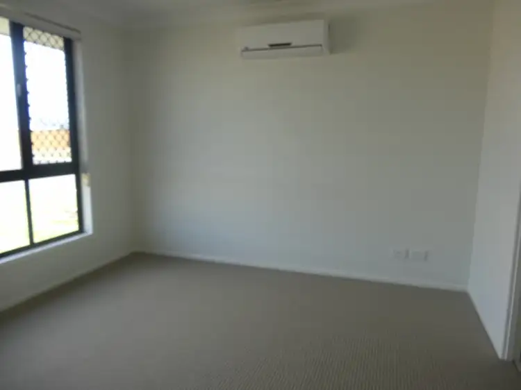 Fourth view of Homely semi-detached listing, 1/1 Barklya Street, Mount Low QLD 4818