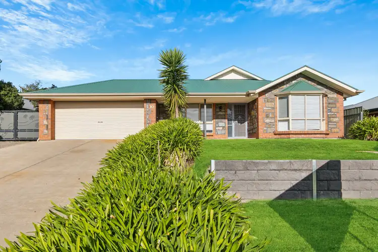 10 Craig Drive