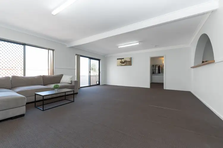 35A Clovelly Crescent, Lynwood WA 6147