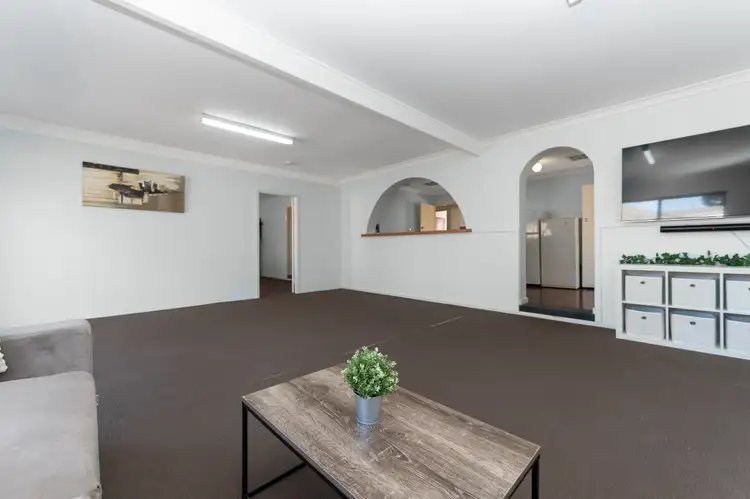 35A Clovelly Crescent, Lynwood WA 6147