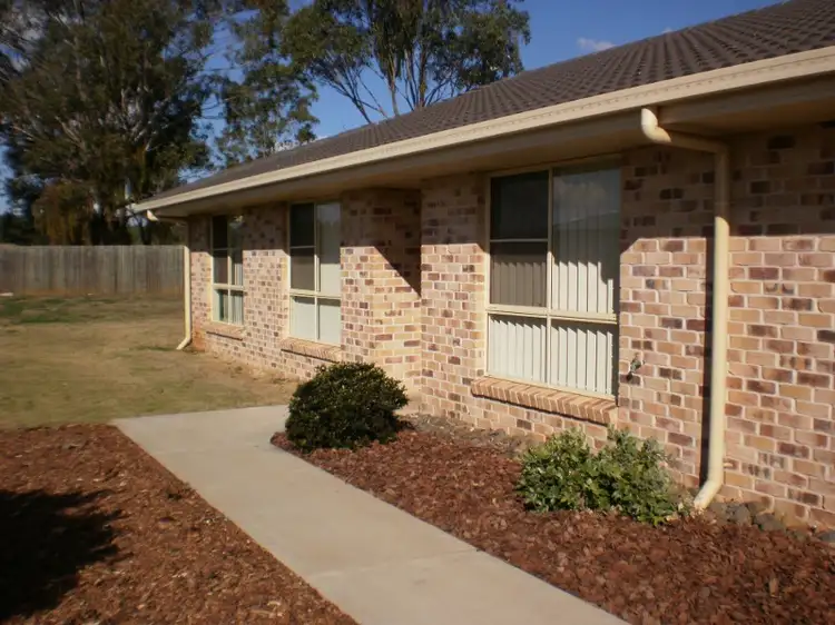 6/16 Thelma Street, Kingaroy QLD 4610