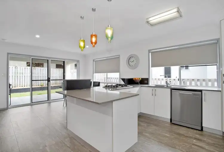 Second view of Homely house listing, 4/146 Shoal Point Road, Shoal Point QLD 4750