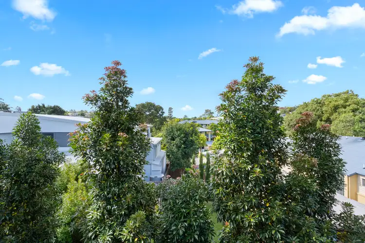 19/30 Jordan Street, Greenslopes QLD 4120