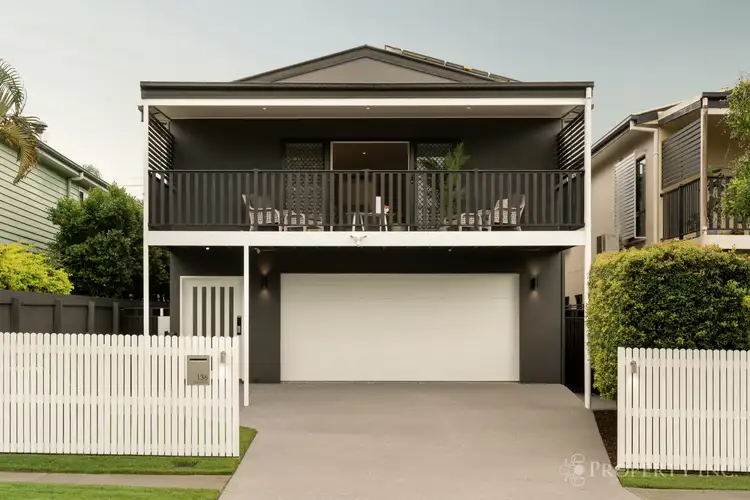 136 Strong Avenue, Graceville QLD 4075