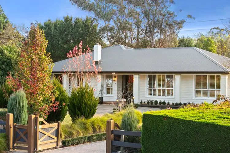 9 Timber Lane, Woodend VIC 3442