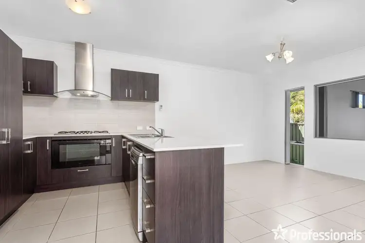 7 Vis Lane, Spearwood WA 6163