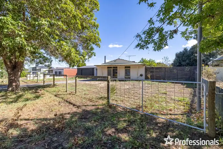 49 Dawson Street, Armadale WA 6112