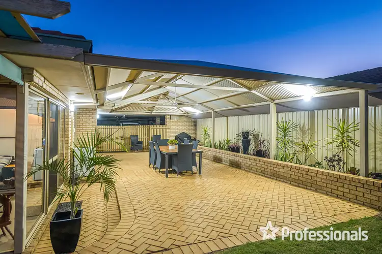 3 Dysart Court, Kingsley WA 6026