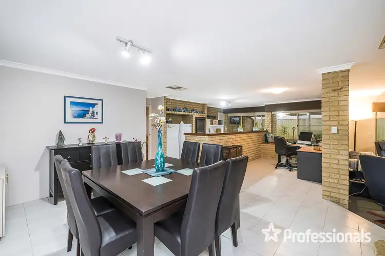 3 Dysart Court, Kingsley WA 6026