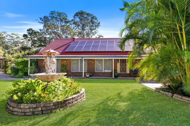 8 Vores Road, Whiteside QLD 4503