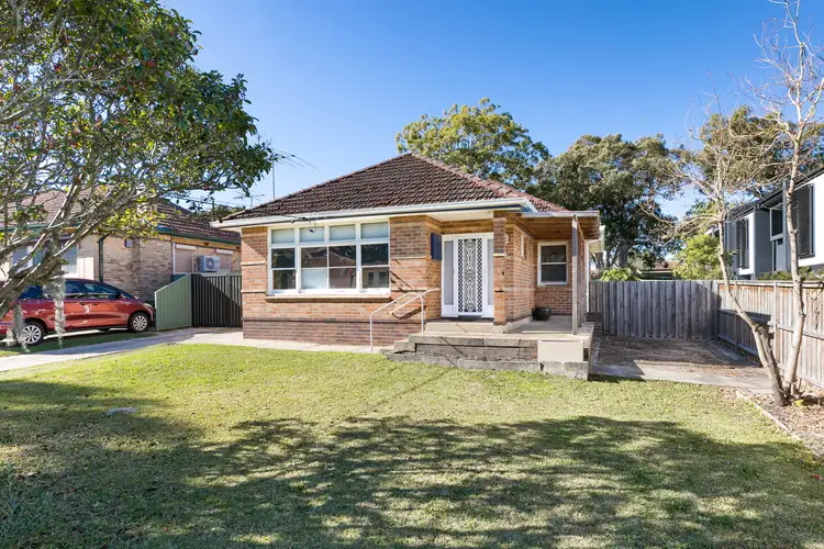 8 Mooki Street, Miranda NSW 2228