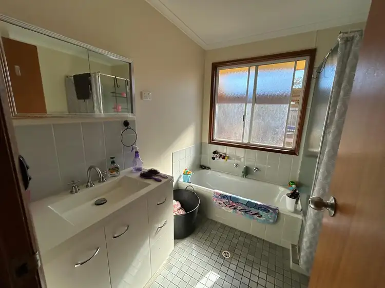 Fourth view of Homely house listing, 4 ROWE COURT, Roxby Downs SA 5725