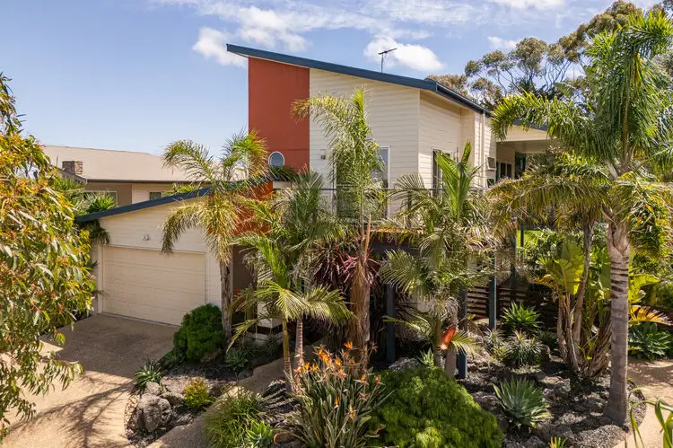 15 Water View Rise, Cowes VIC 3922