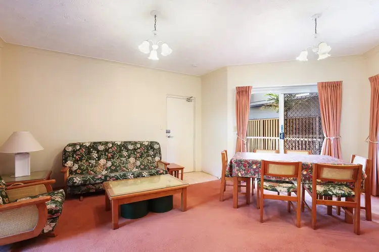 Third view of Homely unit listing, 2/20 Chelsea Avenue, Broadbeach QLD 4218