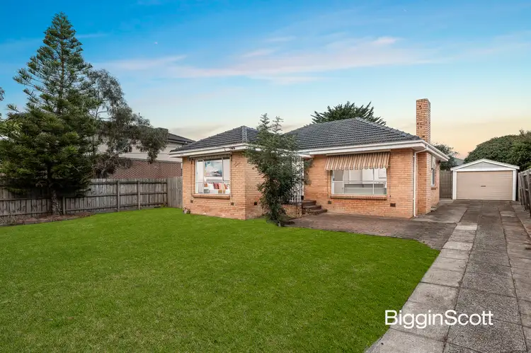 Main view of Homely house listing, 6 Colebrook Avenue, Mount Waverley VIC 3149