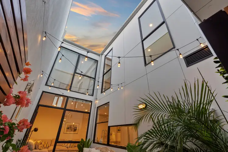 Third view of Homely house listing, 9/6 Parney Close, North Coogee WA 6163
