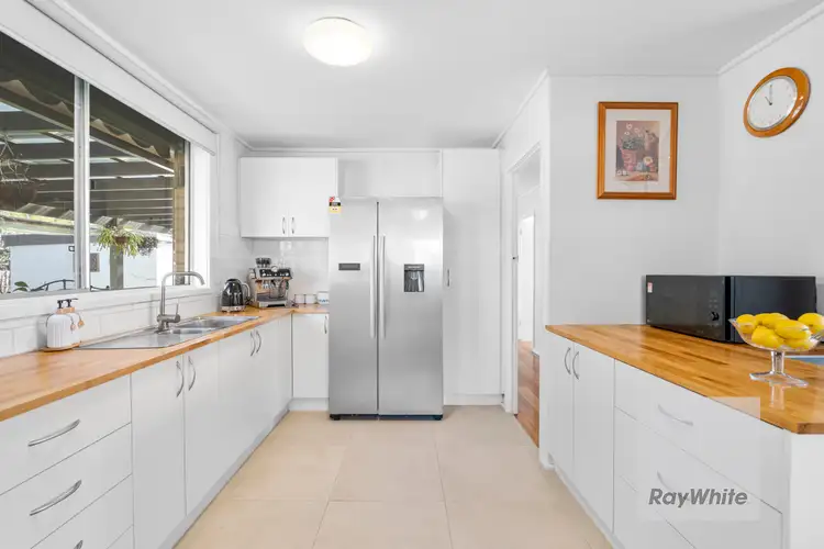 Fifth view of Homely house listing, 5 Boorlee Court, Bundoora VIC 3083