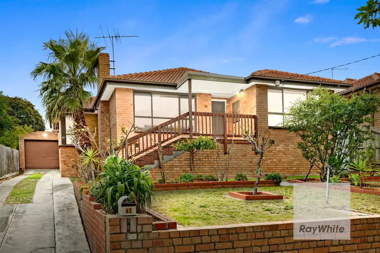 62 Green Avenue, Kingsbury VIC 3083