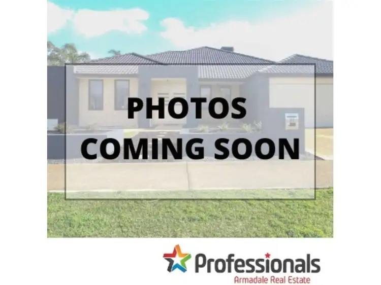 6 Hennessy Avenue, Orelia WA 6167