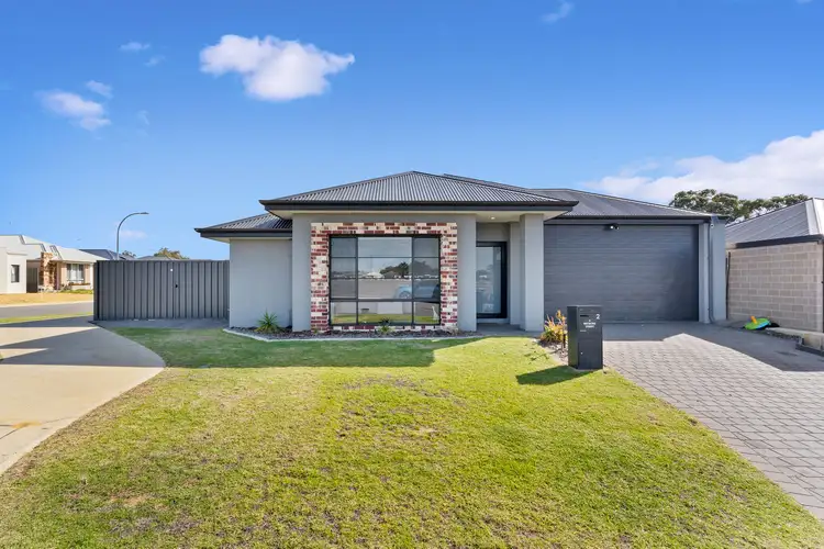 2 Biltmore Street, Lakelands WA 6180