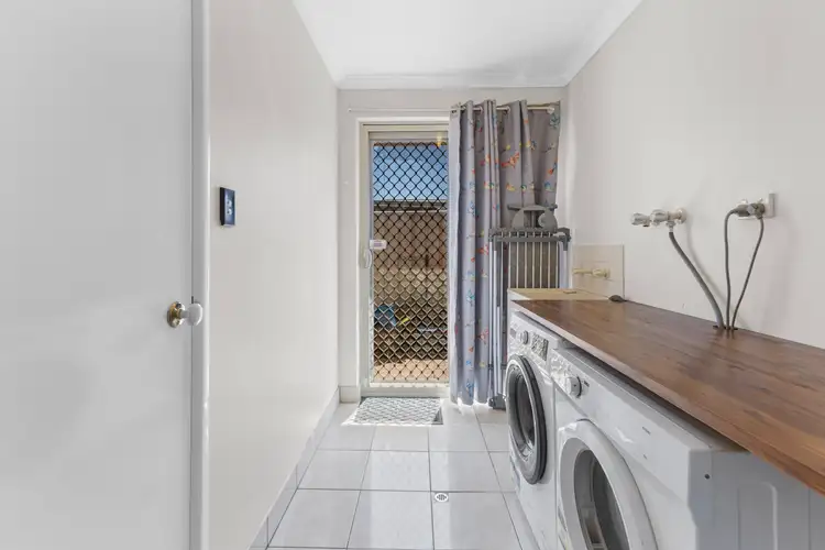 Fifth view of Homely house listing, 2 Forum Way, East Bunbury WA 6230