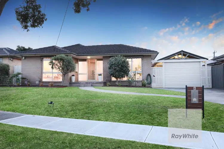 6 Galway Grove