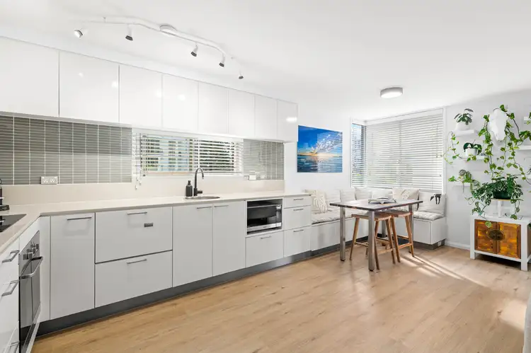 12/189 Surf Parade, Surfers Paradise QLD 4217