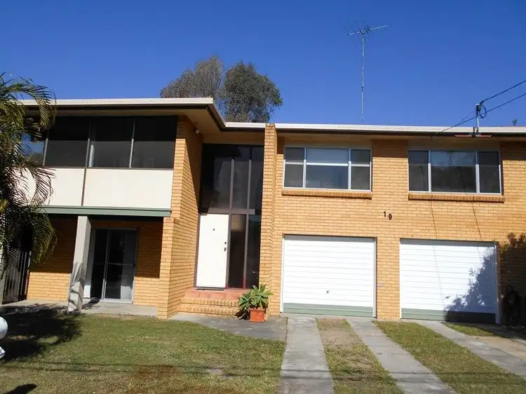 19 Hanover Street, Macgregor QLD 4109