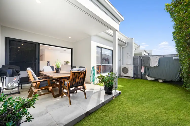 Second view of Homely house listing, 42/10 Vale Avenue, Arundel QLD 4214