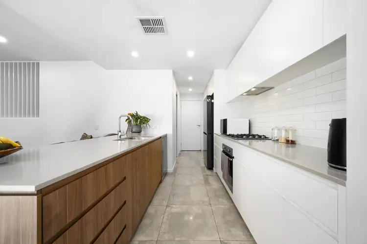 Fifth view of Homely house listing, 42/10 Vale Avenue, Arundel QLD 4214