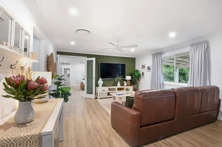 Second view of Homely house listing, 6 Mara Court, Ashmore QLD 4214