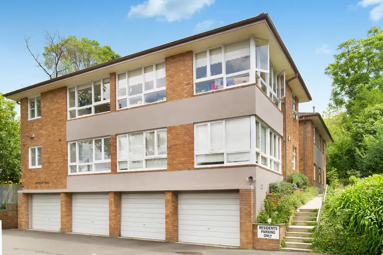 Third view of Homely apartment listing, 2/6 Ray Street, Turramurra NSW 2074