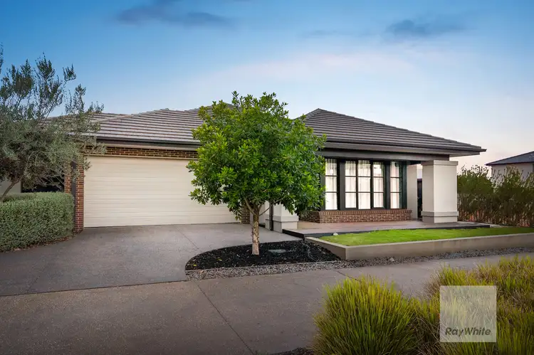 14 Aintree Boulevard, Aintree VIC 3336