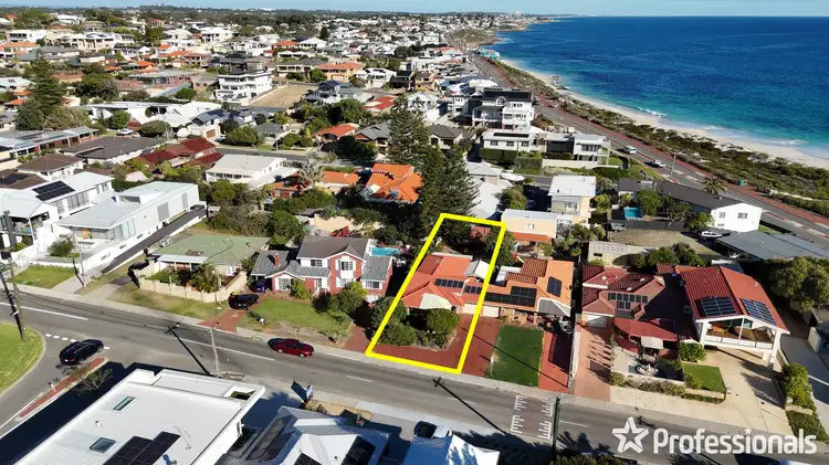 Second view of Homely house listing, 6B Raleigh Road, Sorrento WA 6020