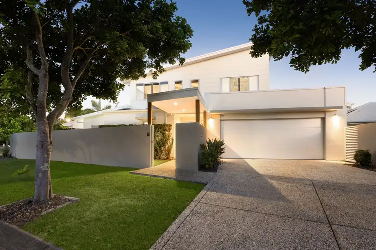 35 Tarawa Street, Kawana Island QLD 4575