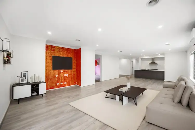 Fourth view of Homely house listing, 8 Abbeygate Drive, Werribee VIC 3030
