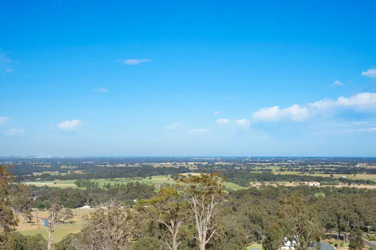93 Livingstone Heights, Roelands WA 6226