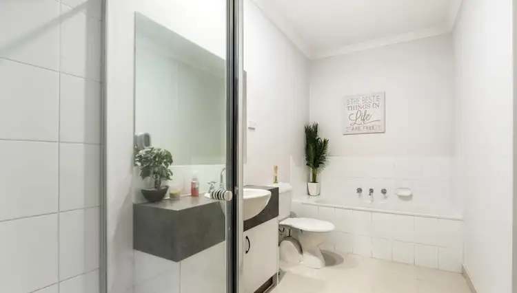 Fifth view of Homely house listing, 22/40 McCubbin Way, Caroline Springs VIC 3023