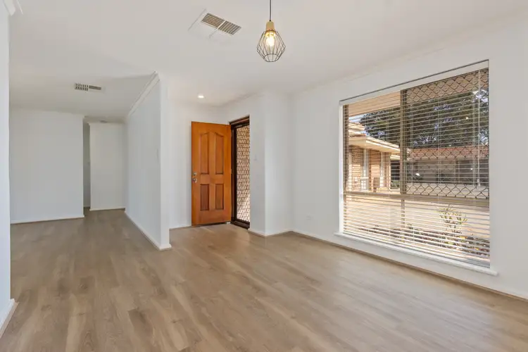 Fifth view of Homely unit listing, 3/13 Chich Place, Cannington WA 6107