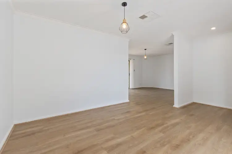 Sixth view of Homely unit listing, 3/13 Chich Place, Cannington WA 6107