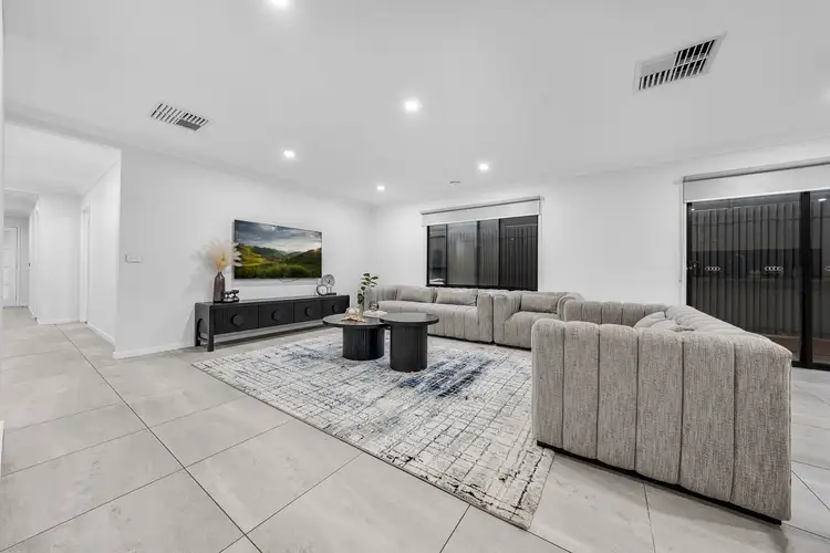 Seventh view of Homely house listing, 46 Strathalbyn Chase, Wollert VIC 3750