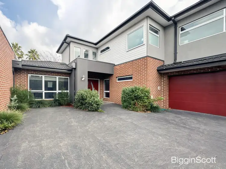 2/31 Arbroath Road, Wantirna South VIC 3152