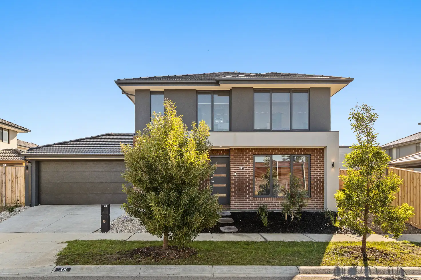 Main view of Homely house listing, 38 Kallista Circuit, Officer VIC 3809